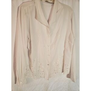 Women's Croft And Barrow White Embroidered Long Sleeve Blouse Size XL